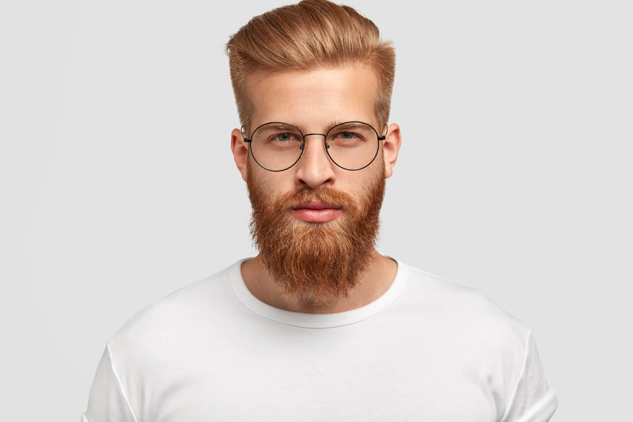 Pourquoi certains bruns ont la barbe rousse